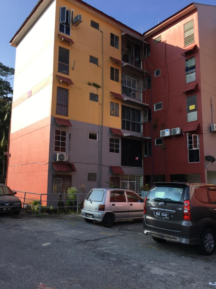 2 bedroom apartment/flat for rent at Nuri Apartment E1, jalan bukit idaman 1, 68100, Batu Caves, Selangor