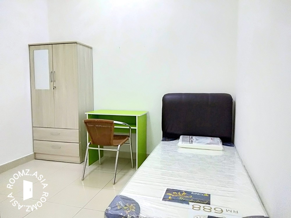 Pelangi Utama Corner Unit Single Room For Rent, Nearby Mutiara Damansara Uptown, Tropicana, TTDI, SS2