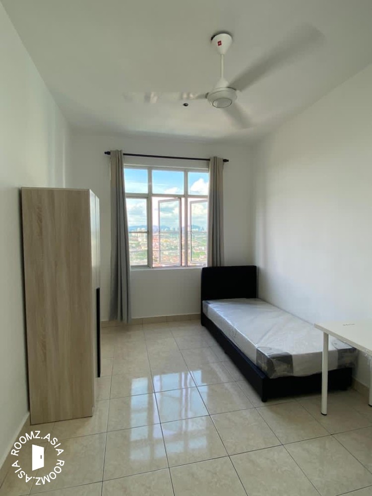 KELANA SENTRAL ROOM FOR RENT (Newly Renovated with New Furniture!!!)