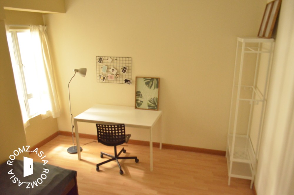 Kota Damansara MRT Cova Suite Large medium Designer Room (5 mins Walk: MRT KD, Segi Uni, Sri KDU, Thomson Medical, McD)