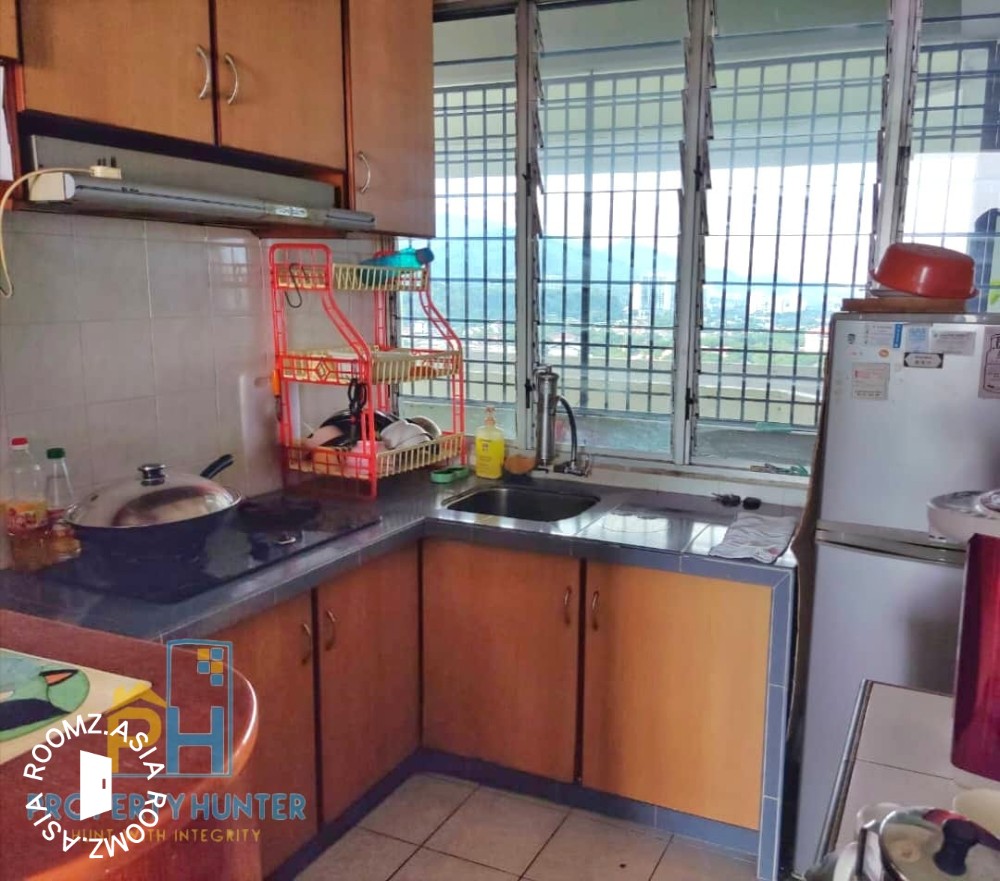 Fully Furnished NPark Condominium Prime Location Near USM and