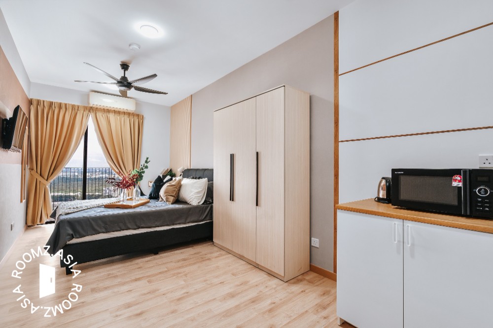 Studio room for rent at Emporis Kota Damansara with private 🛁bathroom