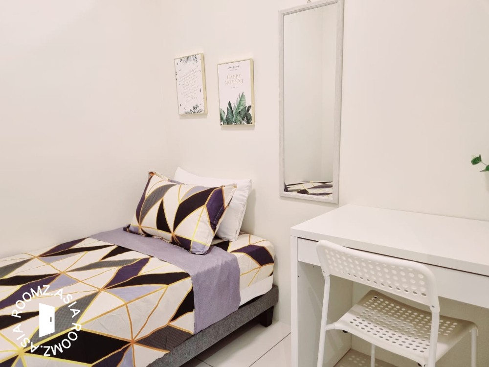 Single room for rent at The ERA @ Duta North prefer 👩female
