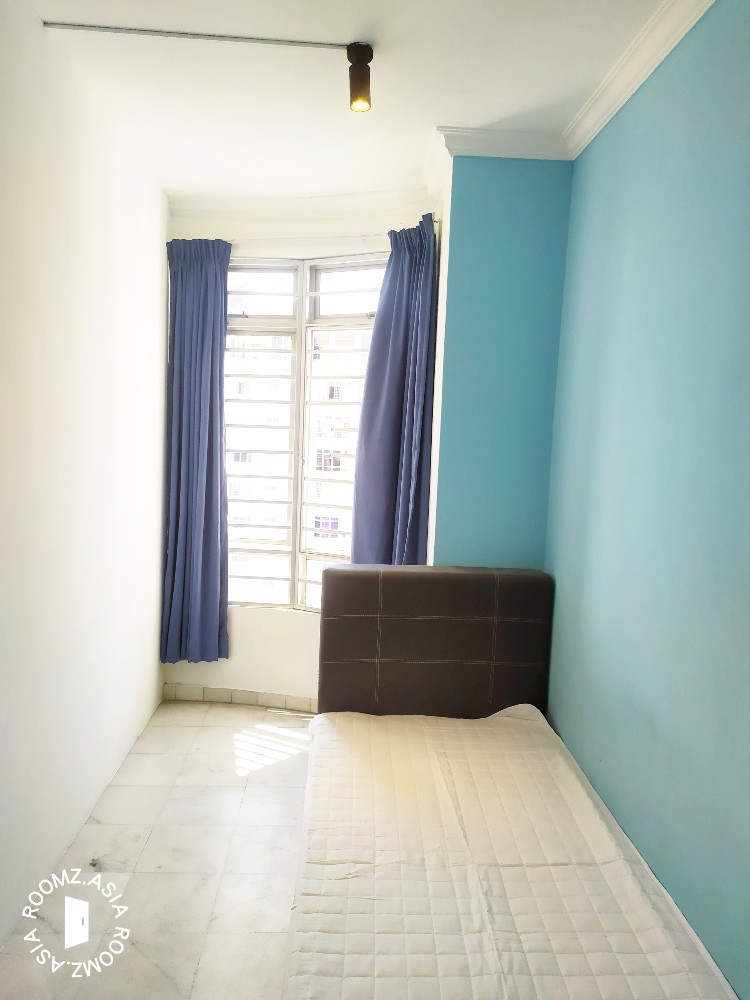Female Unit Single Room @ Endah Regal Condo, Sri Petaling
