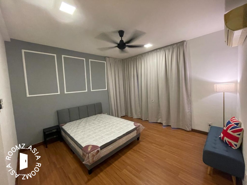 Park@one South Condo Master room for rent at Bukit Jalil with private 🛁bathroom & Car Parking Near APU/TPM/Pavillion/Astro/Stadium/MRT?UPM