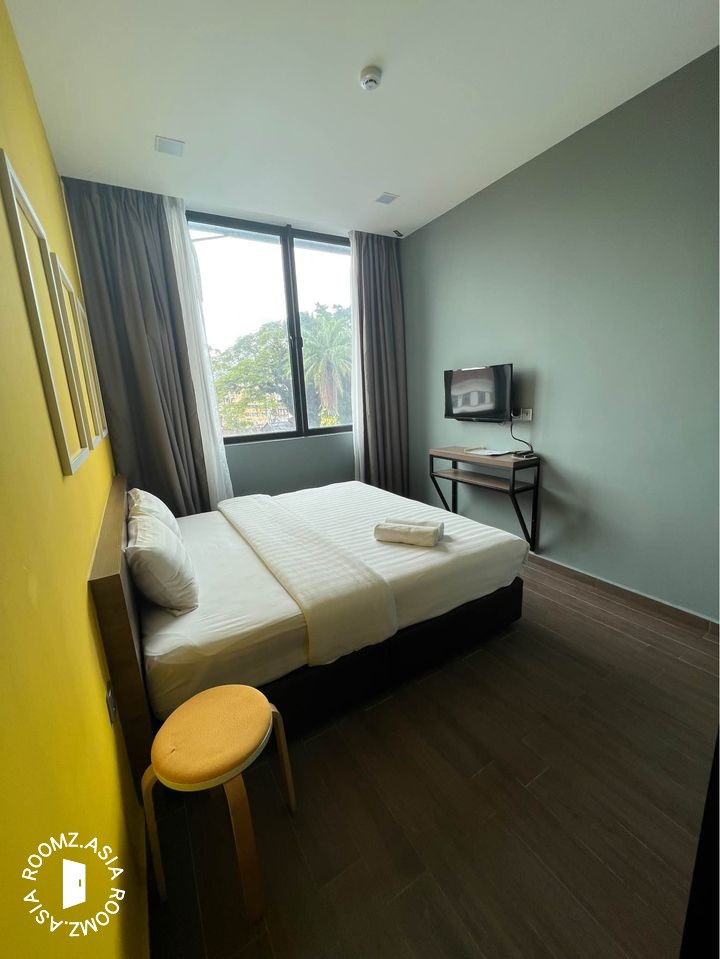 Room with own bathroom 🚽 at Pudu near Sunway Velocity, Times Square
