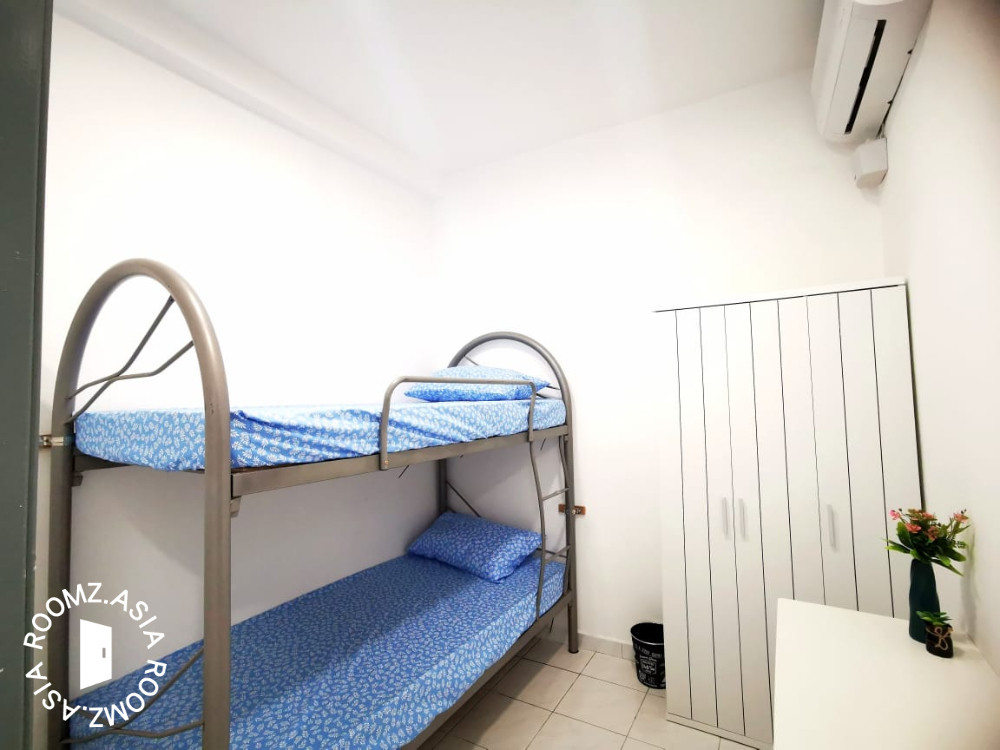 10mins walk to LRT - Female Single Room @ Bukit OUG Condo Bukit Jalil, Near Sri Petaling,Happy Garden, Kuchai Lama,Taman Desa, Taylor's Lakeside Campus , The Scott Garden, Mid Valley