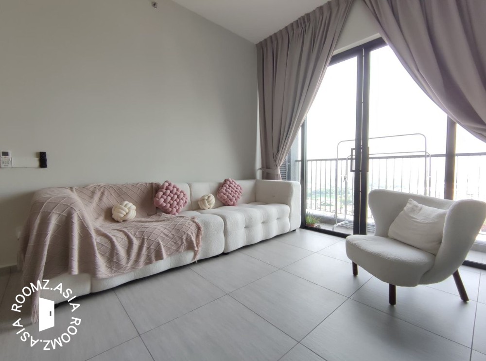 MASTER ROOM FOR RENT AT THE ARCUZ, KELANA JAYA/ PETALING JAYA FROM JUNE/JULY 2024