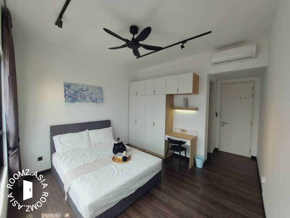 Designer Large Medium Room Duta Park (Near Sunway Putra Mall, Sentul West MRT) Shuttle Bus to Pavillion KL