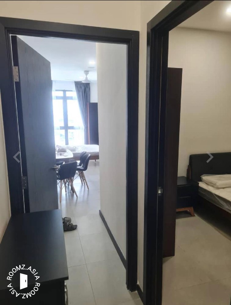 Master room for rent at with private 🛁bathroom