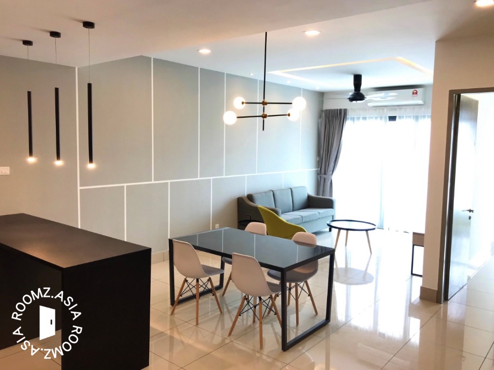 Studio room for rent at with private 🛁bathroom