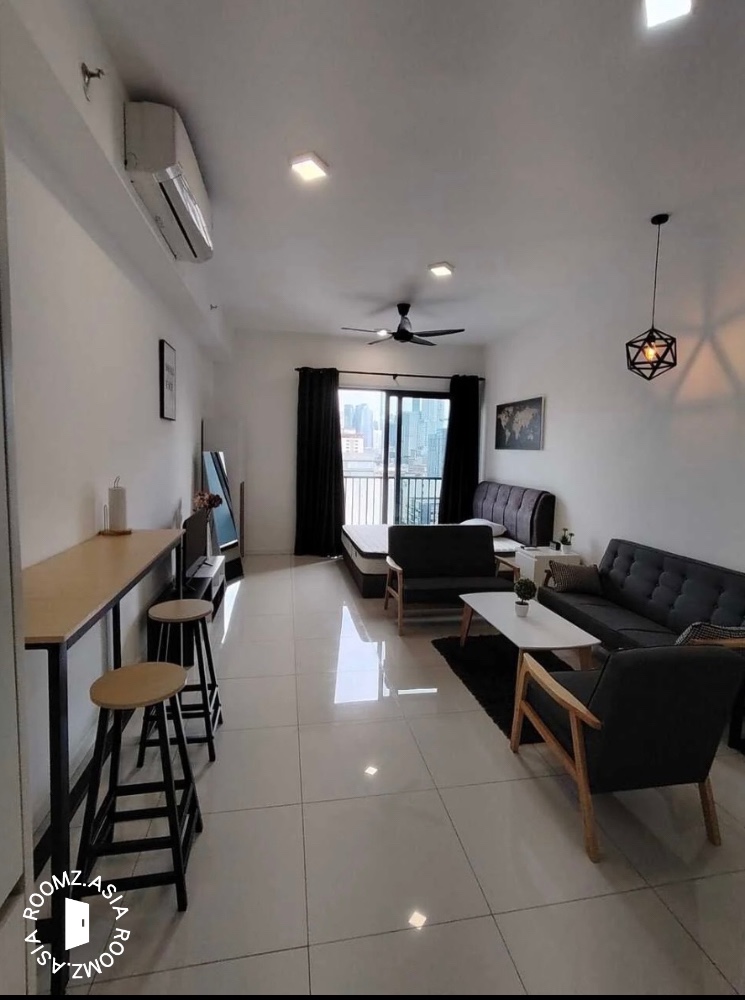 Studio room for rent at TRX Tun Razak TRX with private 🛁bathroom