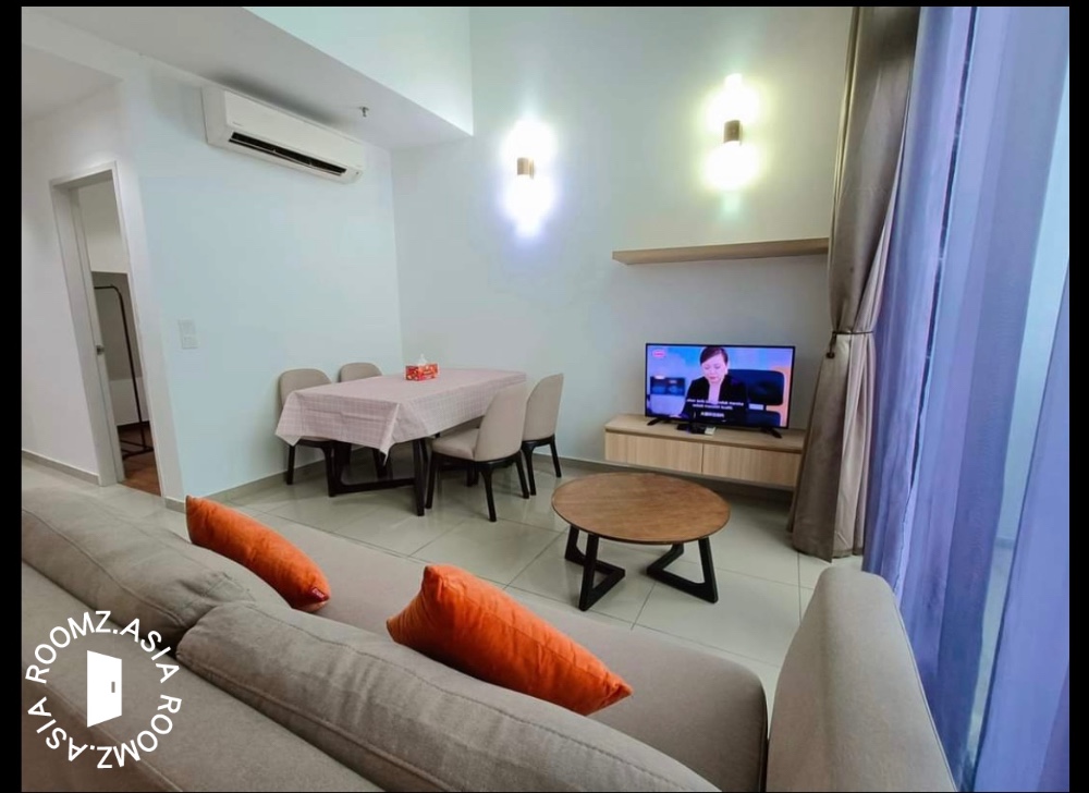 Studio room for rent at with private 🛁bathroom