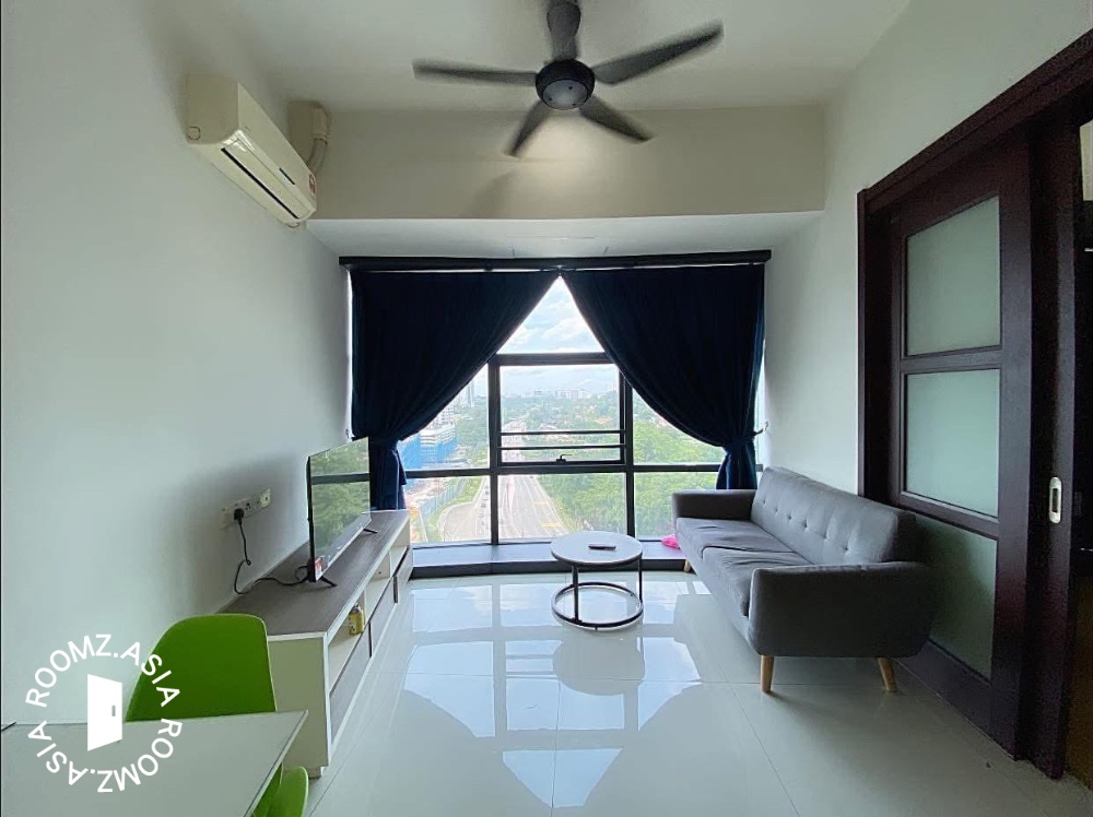 Master room for rent at with private 🛁bathroom