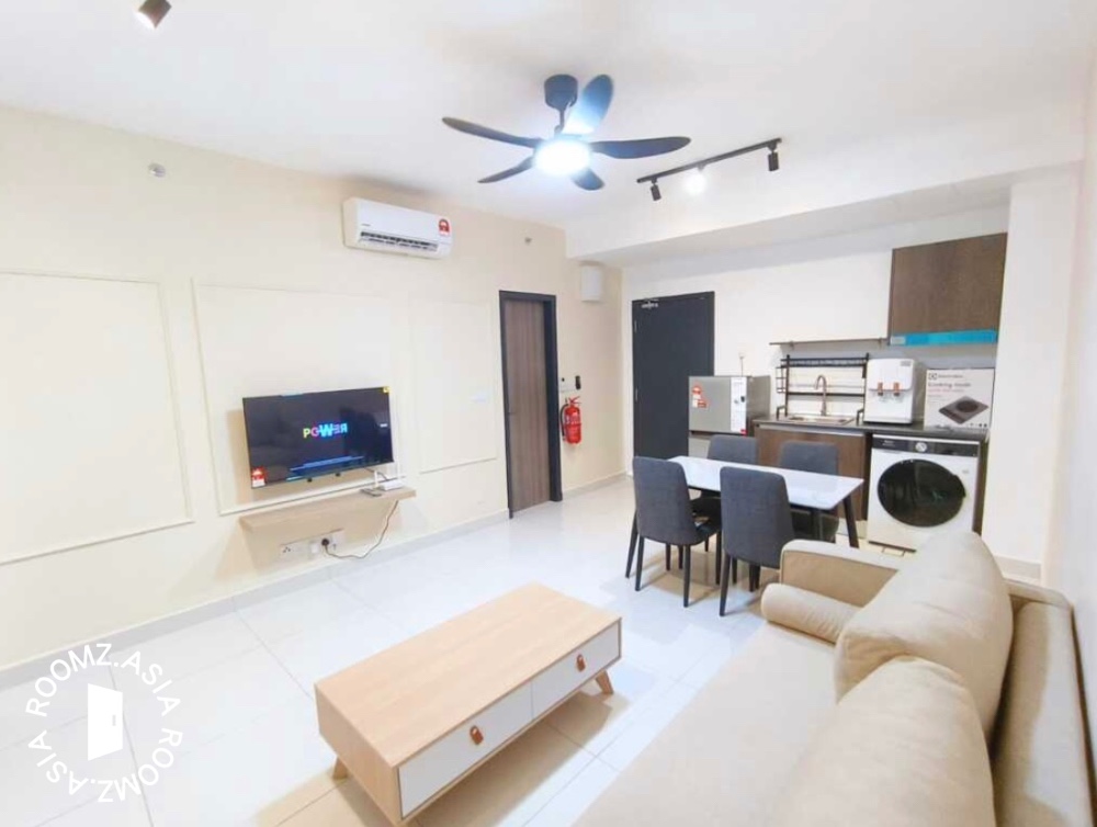 Studio room for rent at with private 🛁bathroom