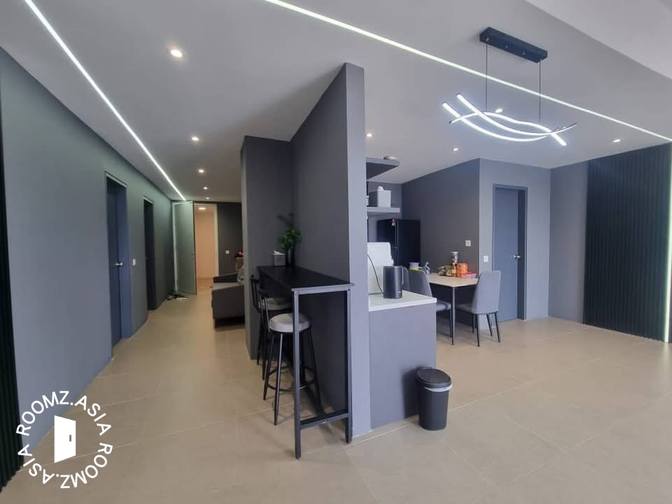 Rooms for rent female and mi unit @ SUITE ENESTA KEPONG