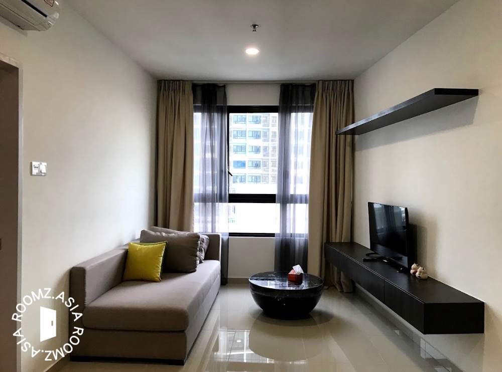 Fully furnished studio unit