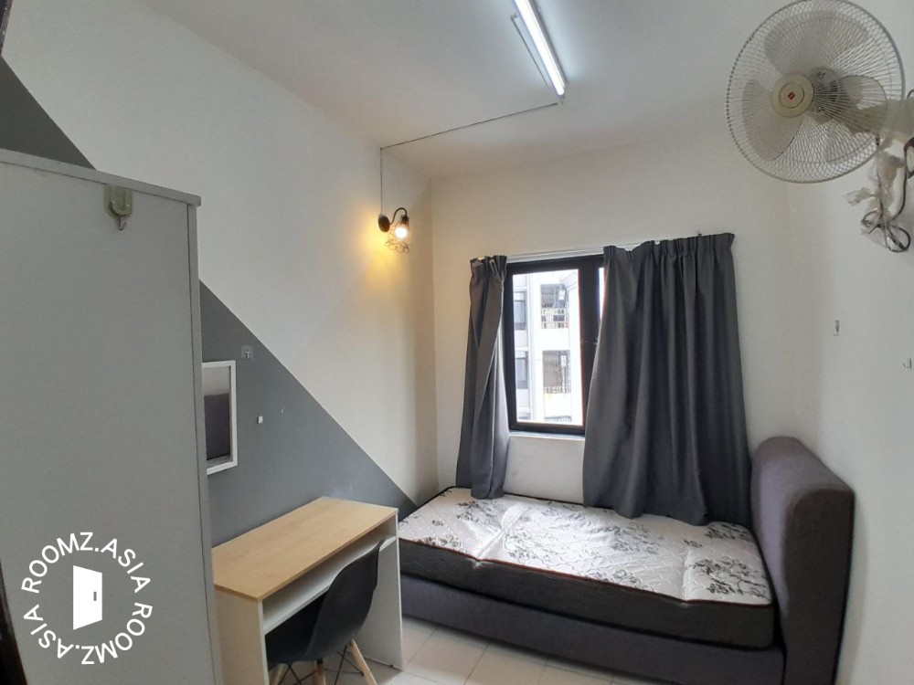 Near Mont Kiara, Publika, Sri Hartamas Furnished Single Room with Aircond For Rent
