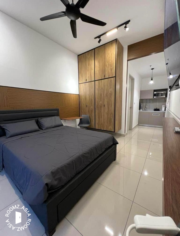 Studio room for rent at Tropez Residence with private 🛁bathroom