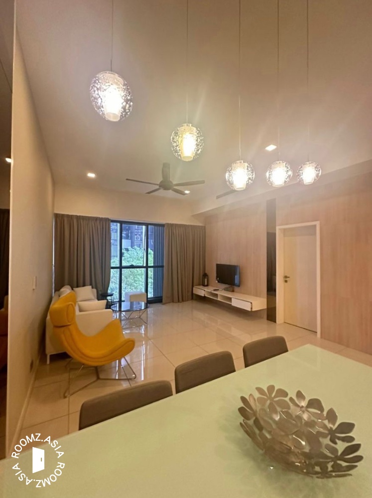 Studio room for rent at with private 🛁bathroom