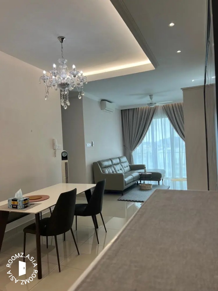 Studio room for rent with private πbathroom