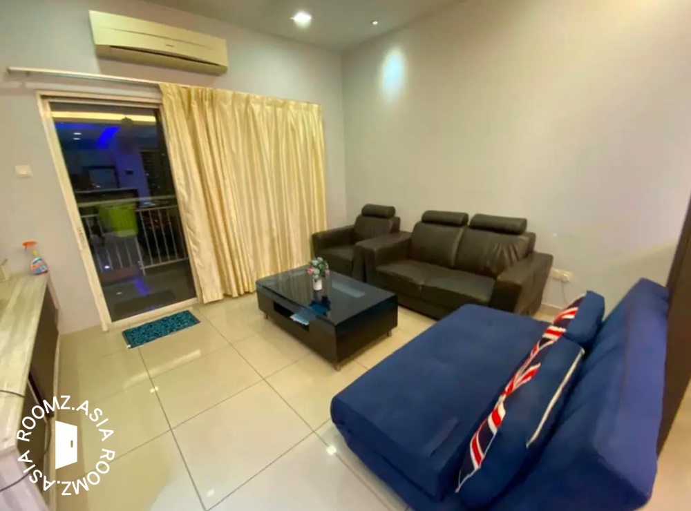 Studio room for rent at with private 🛁bathroom