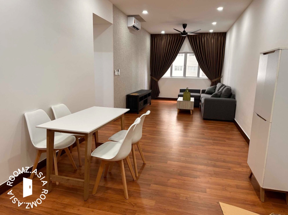 Fully furnished studio