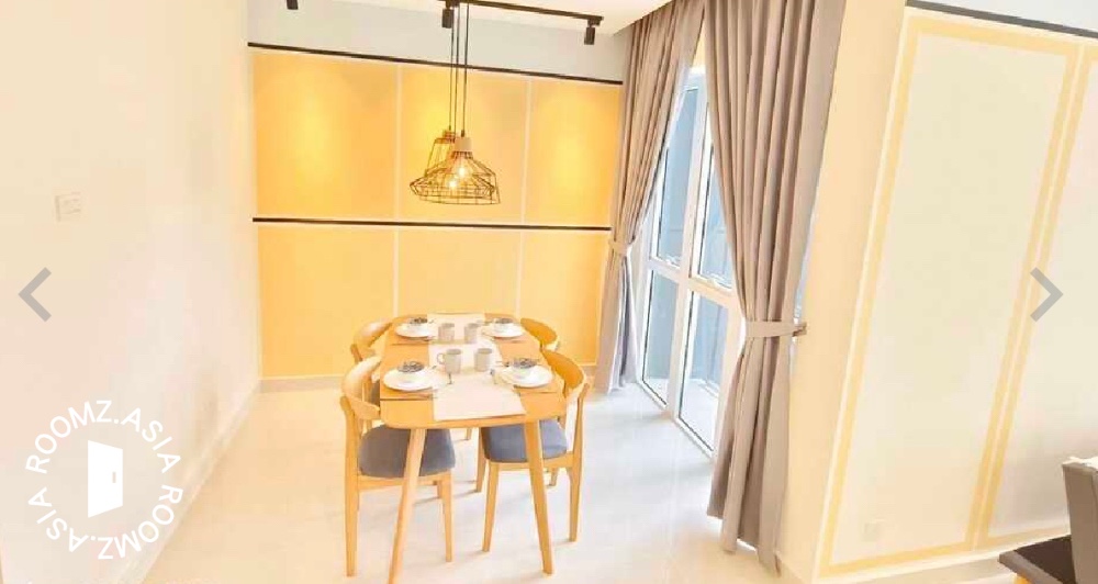 Looking for a happy, great tenant to make this cute and place home! A condo common room with a private bathroom for the tenant's own use. Fully furnished with a Queen sized bed, ceiling fan, aircon, wardrobe with mirror, study table with chair, televisi