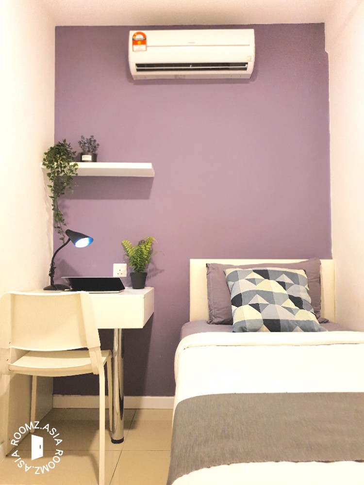 Female Single Room for rent at Bandar Sunway