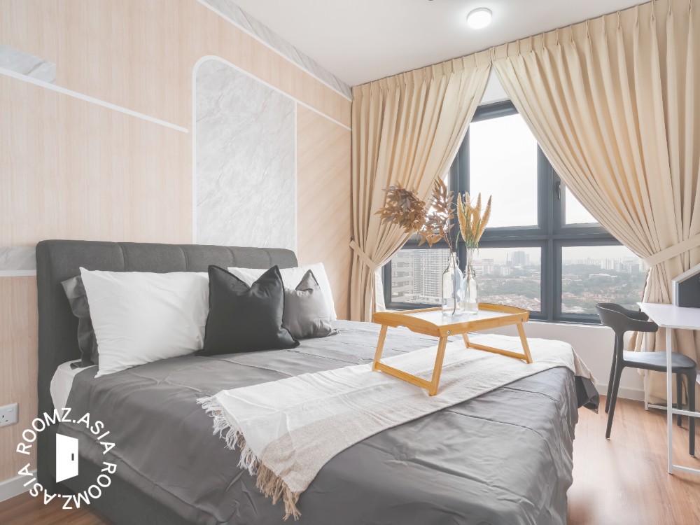 All Inclusive Master Room with Aircond in M Vertica (Cheras), KLCC TRX
