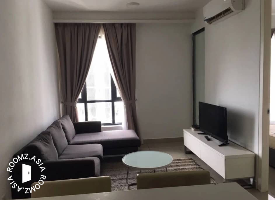 Studio room for rent at with private 🛁bathroom