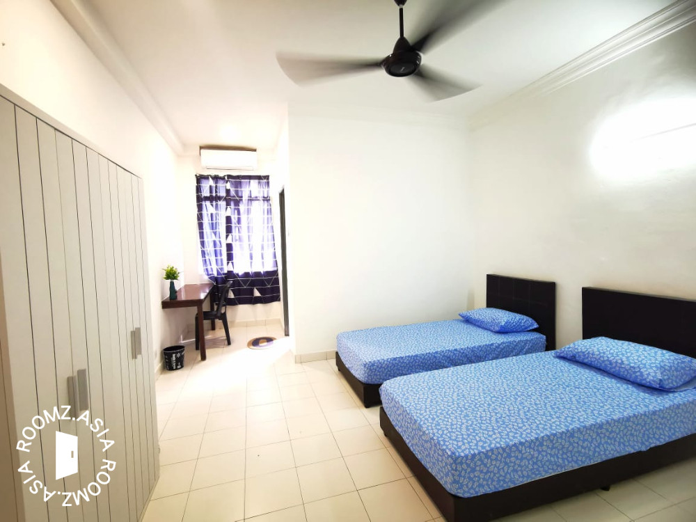 (FREE 1 MONTH) Walk To LRT - Female Master Room Vista Komanwel C Near IMU, Columbia Asia, Stadium Bukit Jalil