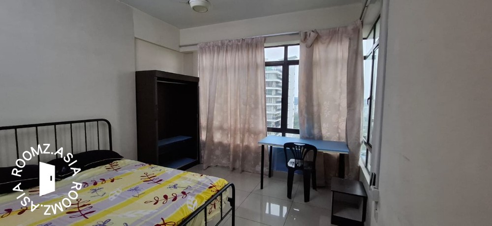 ONE DAMANSARA MASTER ROOM ATTACHED BATHROOM NEAR MRT DAMAI STATION