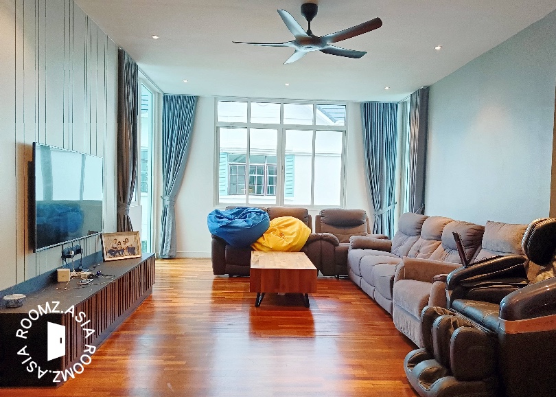 Fully Furnished Studio