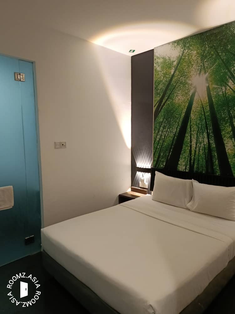 Master room for rent at Petaling Street Market with private 🛁bathroom