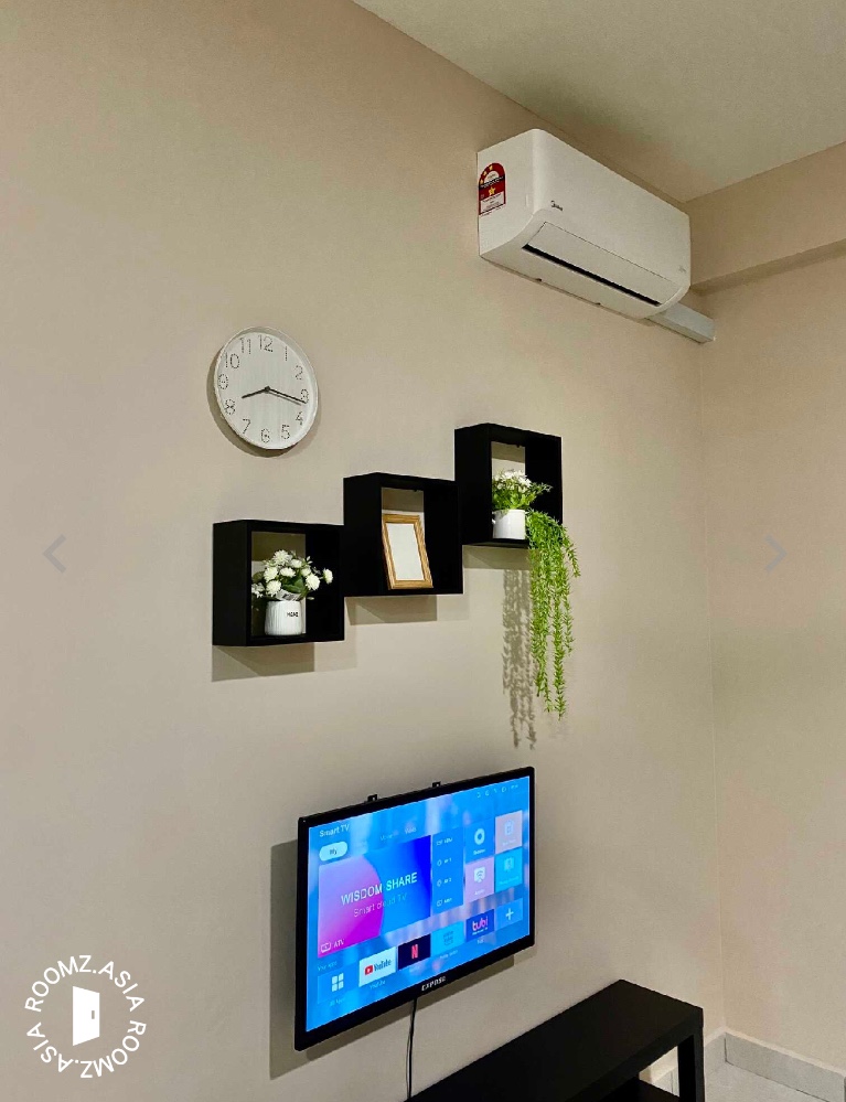 Looking for a happy, great tenant to make this cute and place home! A condo common room with a private bathroom for the tenant's own use. Fully furnished with a Queen sized bed, ceiling fan, aircon, wardrobe with mirror, study table with chair, televisi