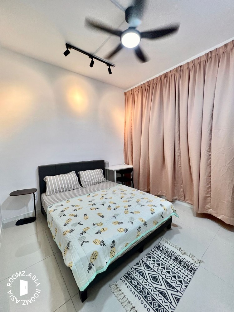 (KEYLESS) Smart Lock Master Room for Rent at Nadayu 801 @ Subang Bestari with Private 🛁Bathroom @ MIXED UNIT