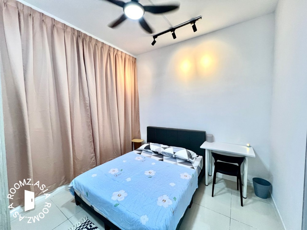 KEYLESS Master Room for Rent at Nadayu 801 @ Subang Bestari with Private 🛁Bathroom @ MIXED UNIT