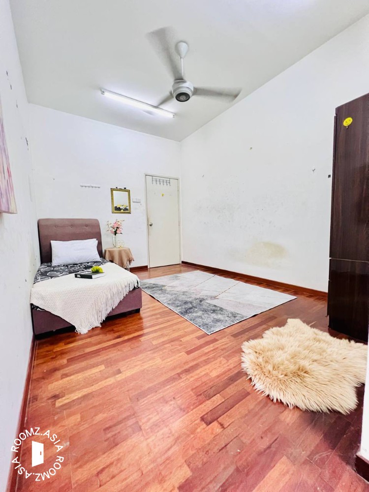 🏡🌻BILIK MEDIUM PUCHONG (ABADI HEIGHTS)🏠