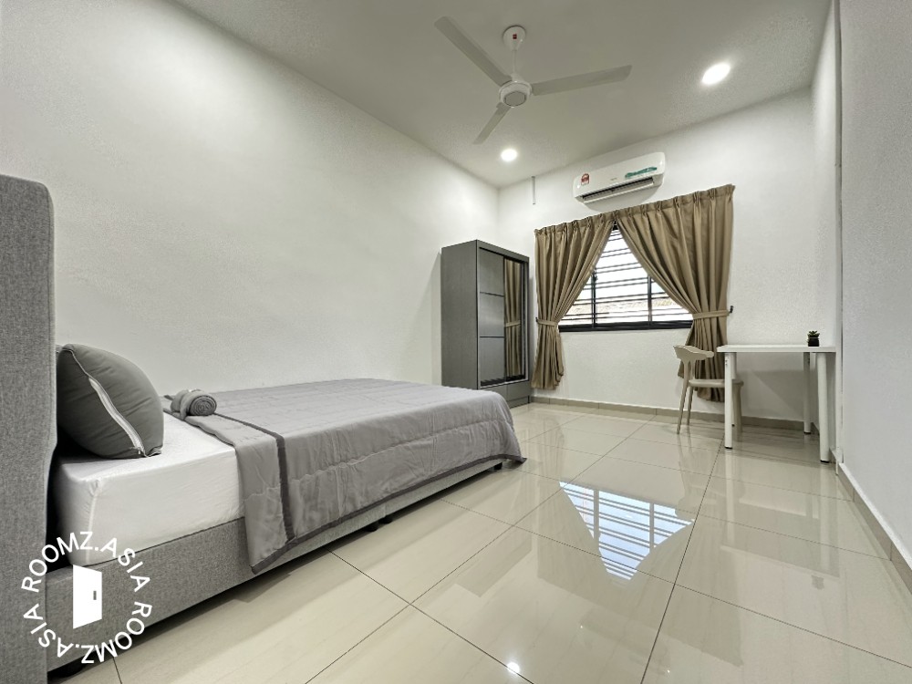 🌟Johor Jaya Fully Furnished Middle Aircon Room for Rent🌟