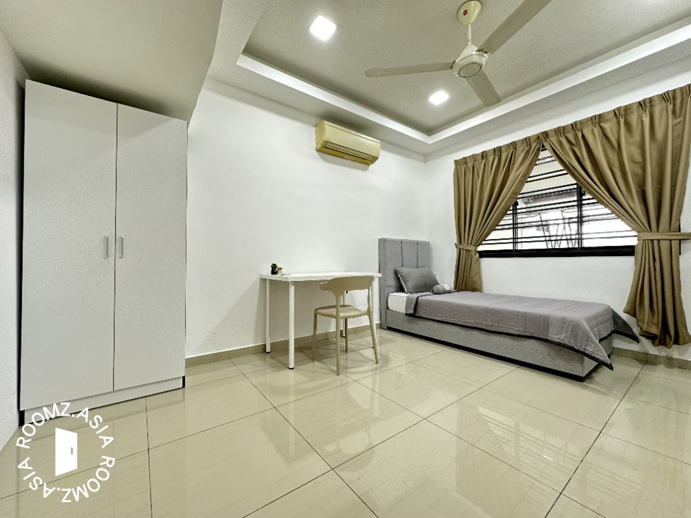 💗Johor Jaya Big & Cozy Single Aircon Room for Rent💗