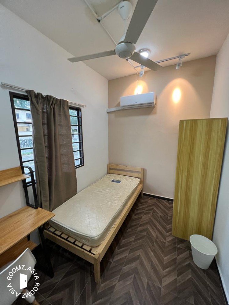 Single room for rent at 8, Jalan PJS 7/7D