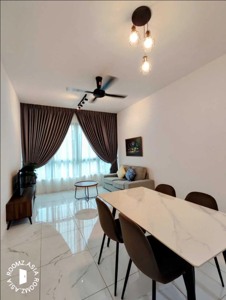 Fully furnished studio unit