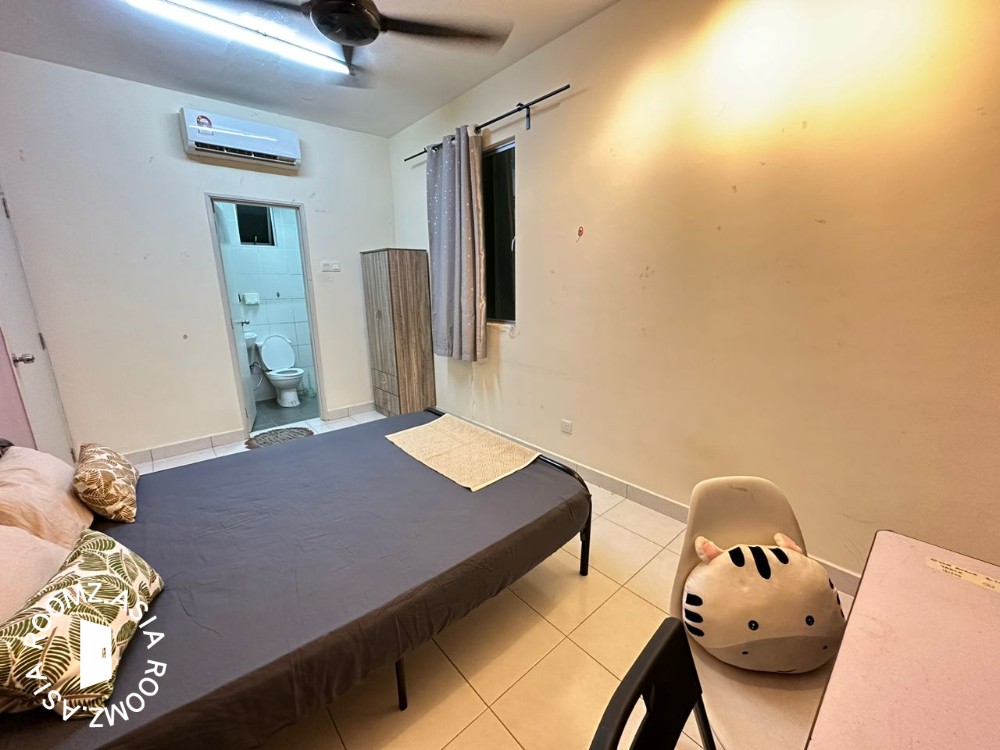 🏙️ High-Floor Unit with Stunning Views – Peaceful & Comfortable!