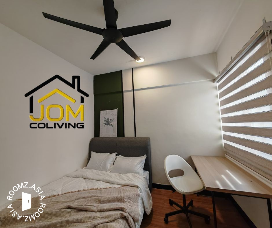 🔥 Middle Room @ One South, Seri Kembangan🔥