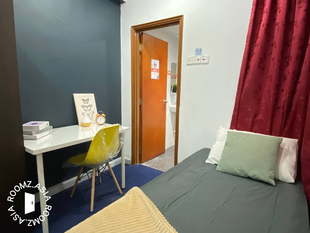 💰 Budget Room at Bistari Condo – Next to PWTC & LRT 🚆