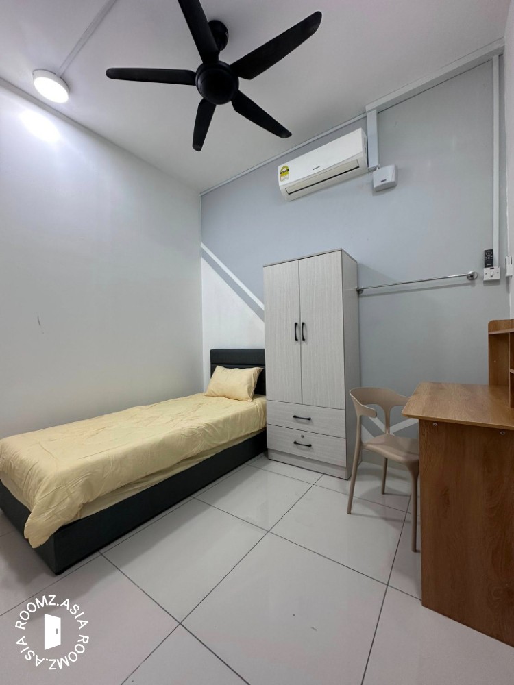 The Havre-newly refurbished SINGLE room (S3)| Bukit Jalil