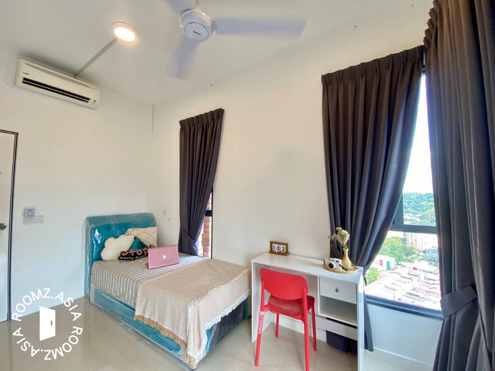 💼 Ideal for Working Professionals – The Legacy OUG Room 🧑💻