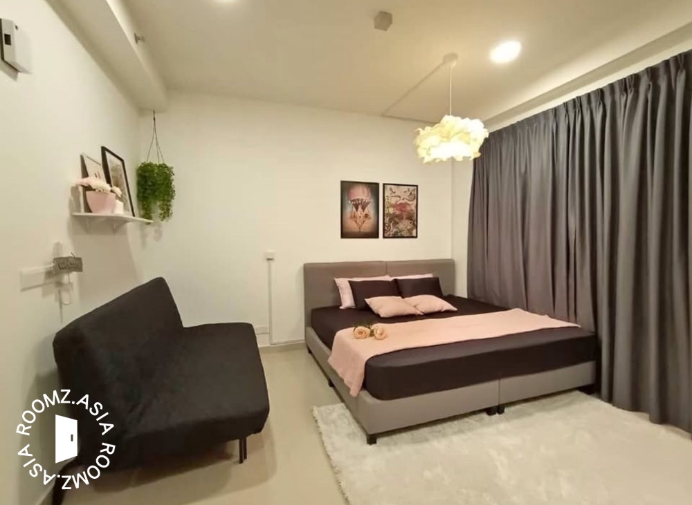 Studio room for rent at R&F Princess Cove with private 🛁bathroom