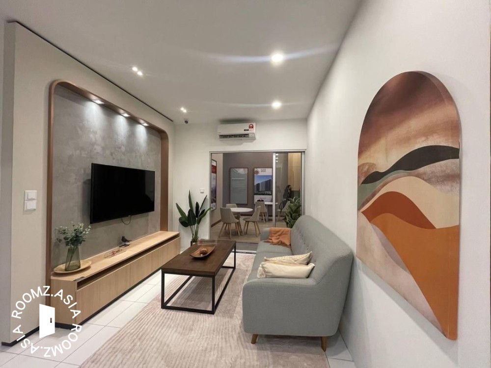 Fully furnished studio